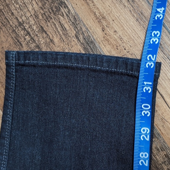 *NWT* Red Bull Distribution Co. Denim Relaxed Taper Size 32x32 In Dark Wash - Picture 13 of 13